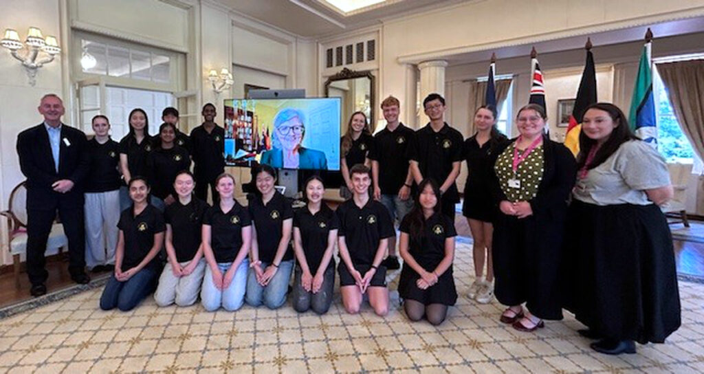 Simpson Prize 2026 - Governor-General with students